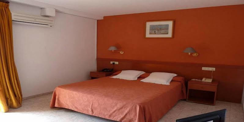San Martin Hotel Altafulla Luaran gambar